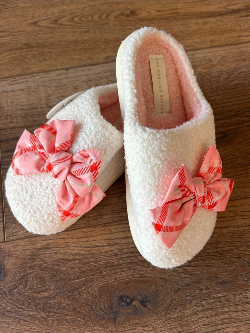 NWT The Darling Effect Betty Bow Fuzzy‎ Slippers Plaid S/M 5-7.5